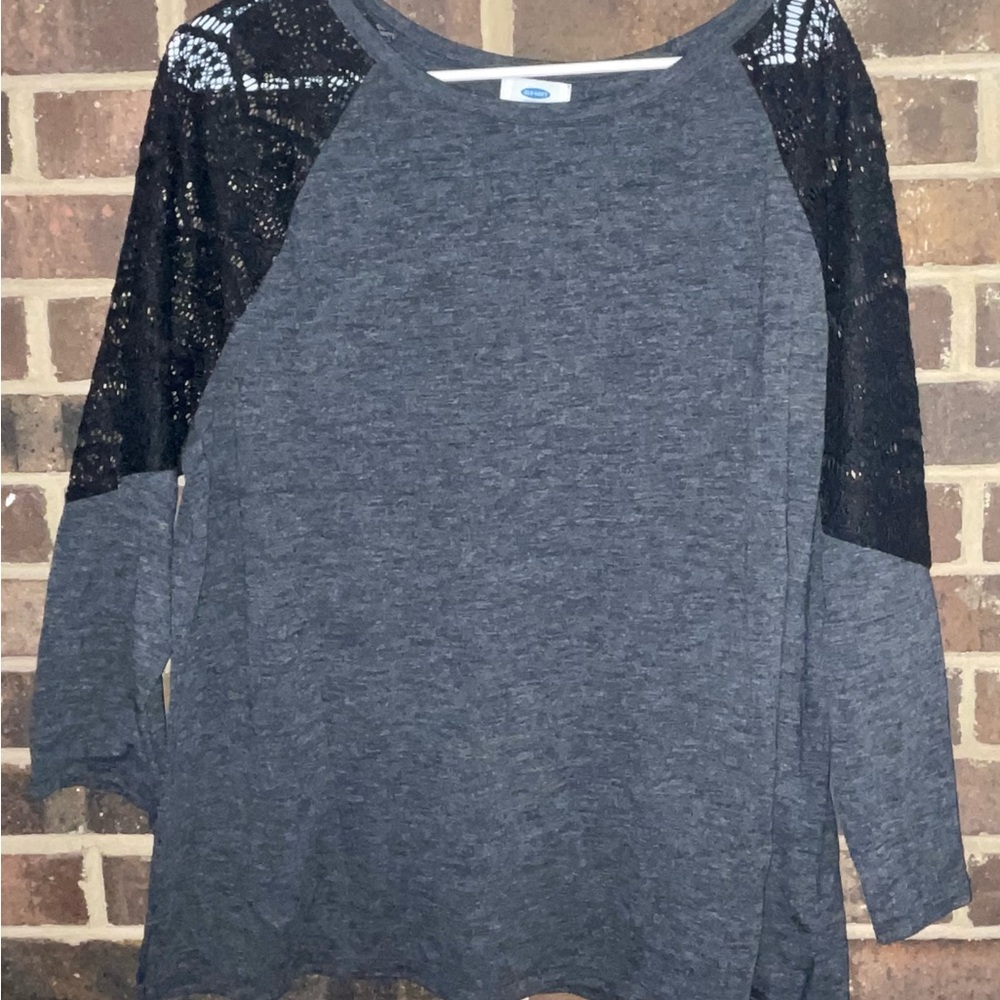 Old Navy Charcoal and Black Lace Sleeve Top